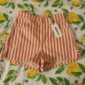 NWT WRANGLER VINTAGE DOLLY STRIPE SHORTS